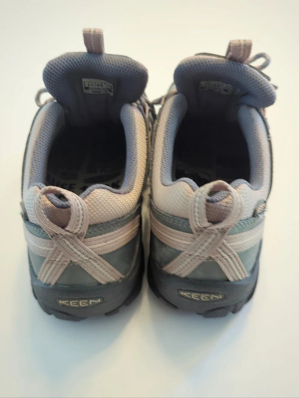 Keen Voyageur Water Resistant Hiking Shoes Size 7.5 Drizzle Fawn 1027369 EUC